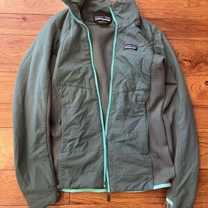 Patagonia Women’s Nano Air Light Hybrid Jacket